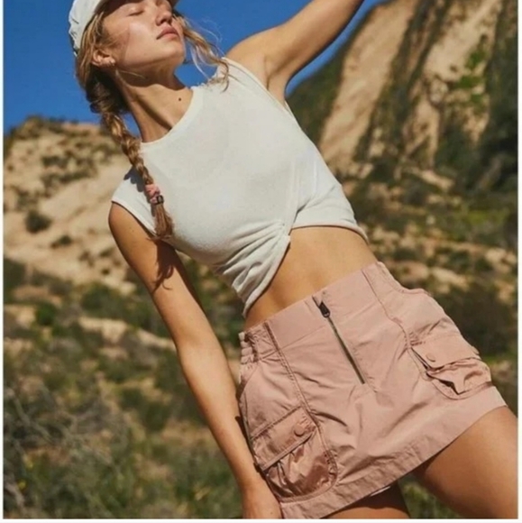 FP Movement by Free People Pants - Free People Movement Thru Hiker Cargo Pink Skort - XL EUC